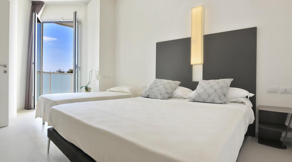 Hotel Cristallo Senigallia Cameră foto